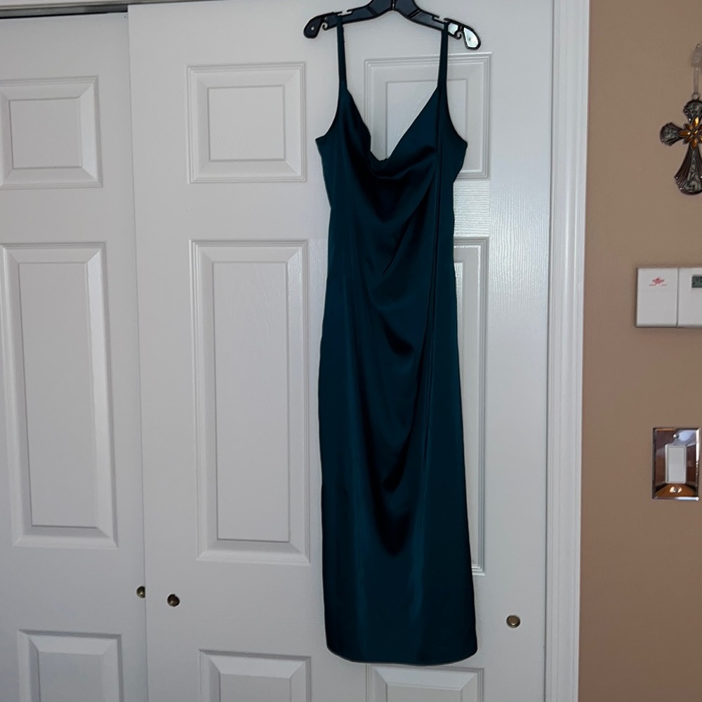 Women's Spaghetti Strap Cowl Neck Midi Dress